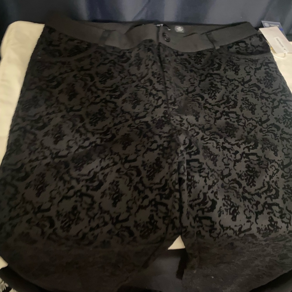 Black Velvet Detailed Pants NWT